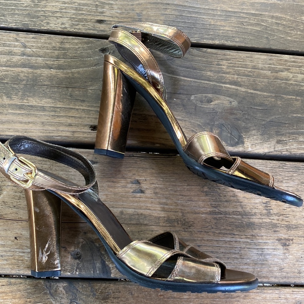 New Stuart Weitzman Metallic Peep Toe Block Heels - image 6